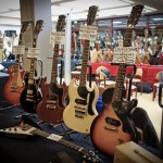 vintage guitar show oldenburg 2013 - gibson les paul, gibson les paul custom 1971, gibson sg/les paul junior 1961, gibson sg junior 1965 white and gibson les paul junior 1954 with matching amp